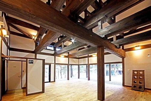 胎内市美術館写真