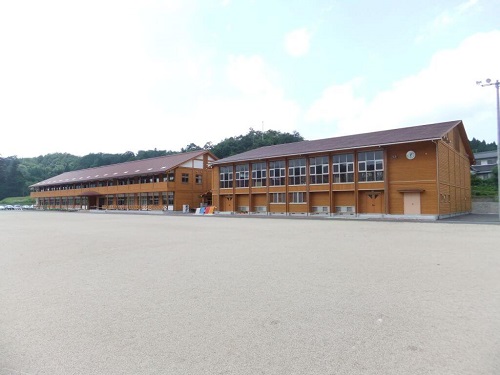 奥出雲町立亀嵩小学校写真