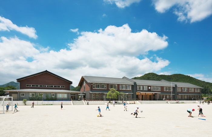 鹿沼市立粟野小学校写真